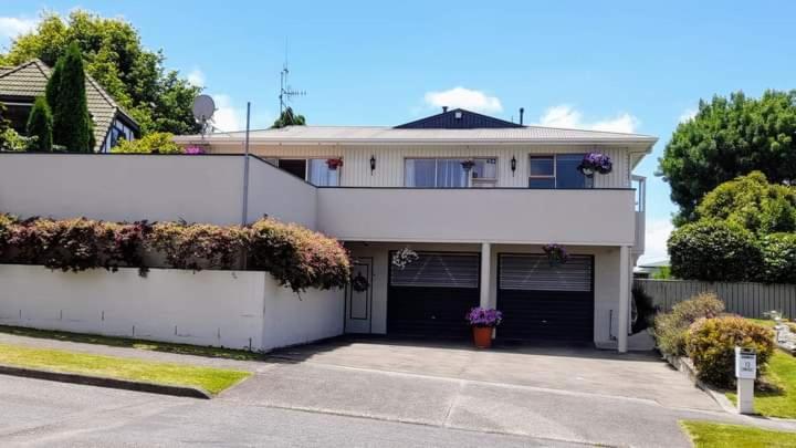 Park View 'Home Away From Home' Feilding Exterior foto